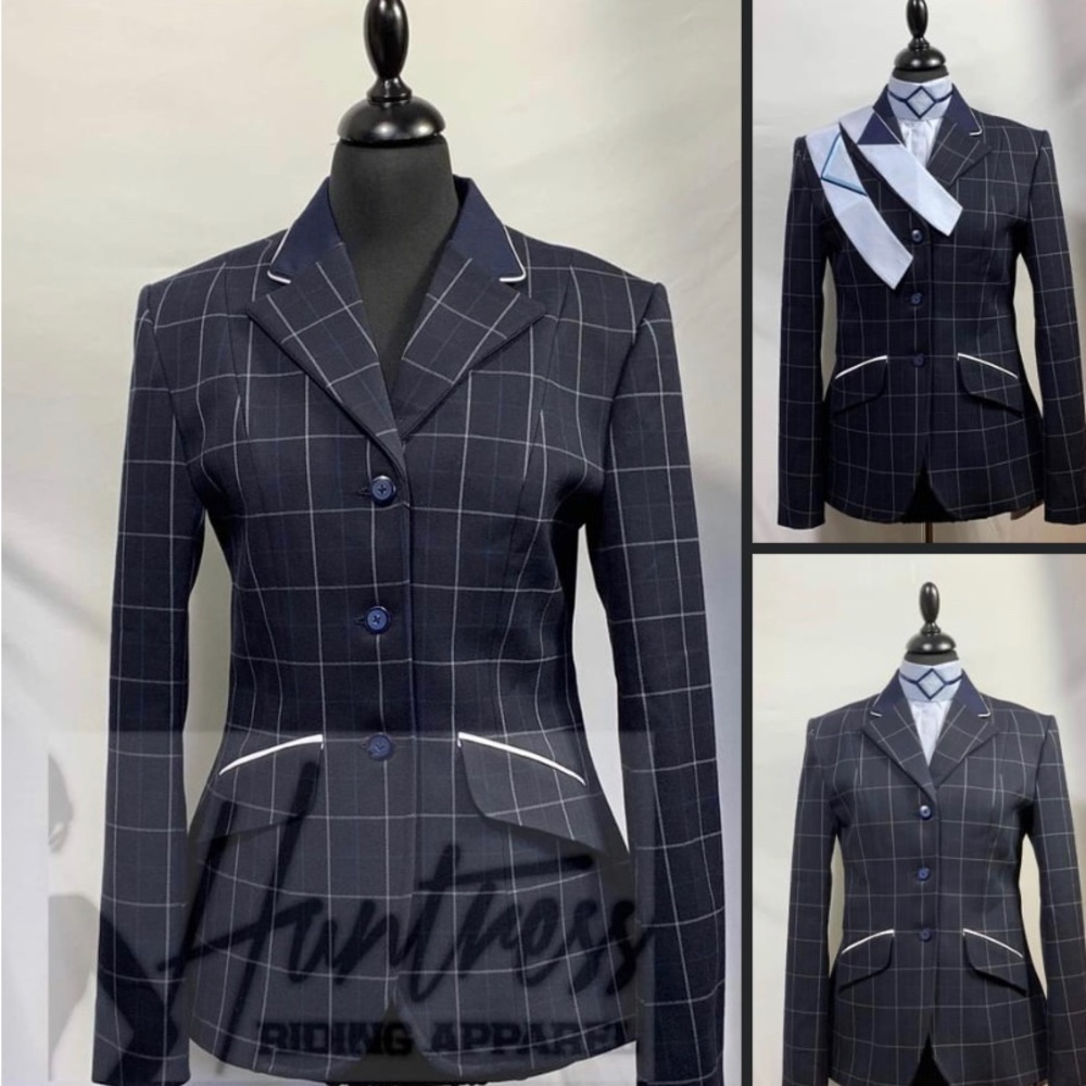 Huntress Hunt Coat Size 14